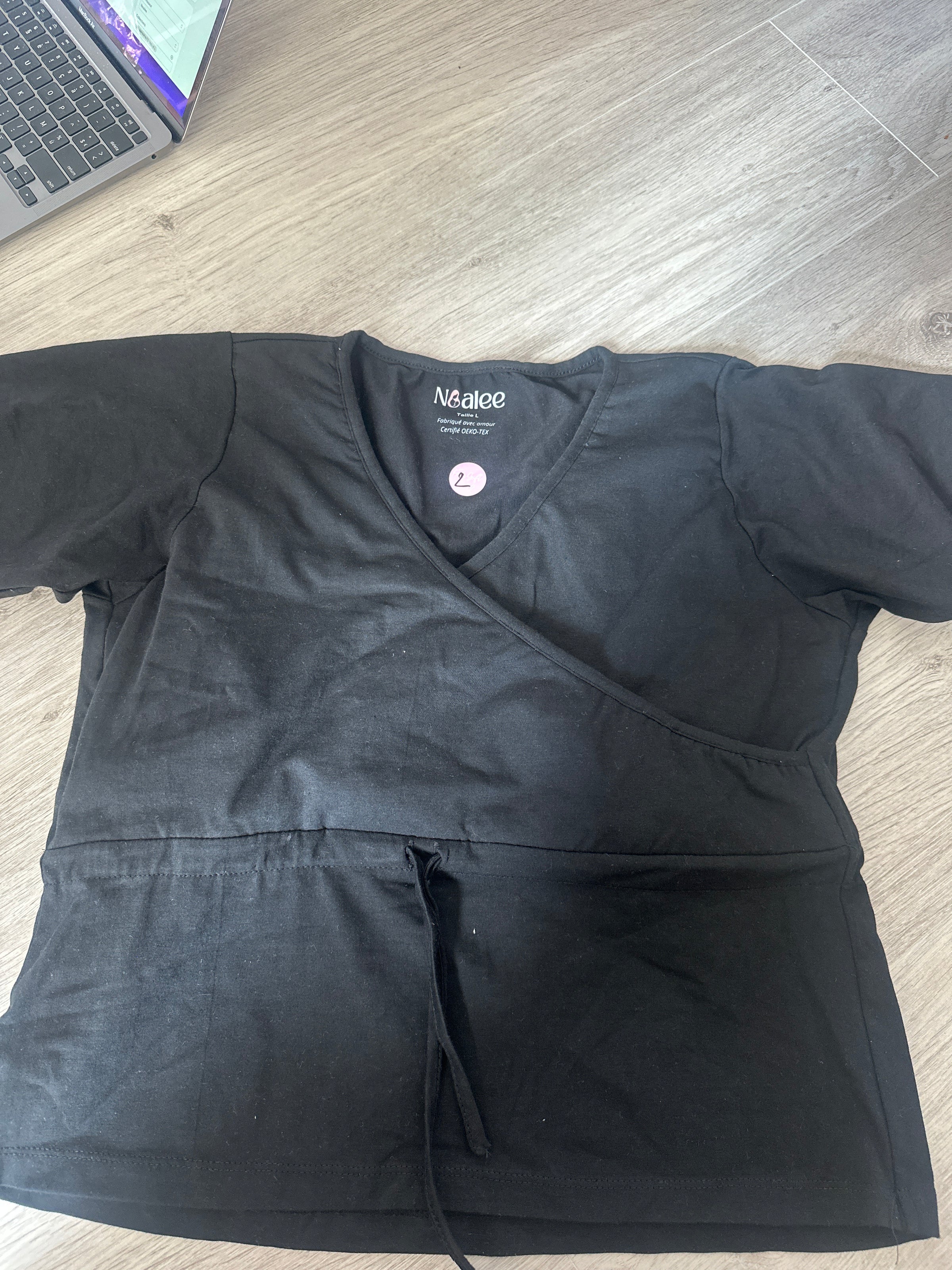 T-SHIRT NOIR TAILLE L - 2
