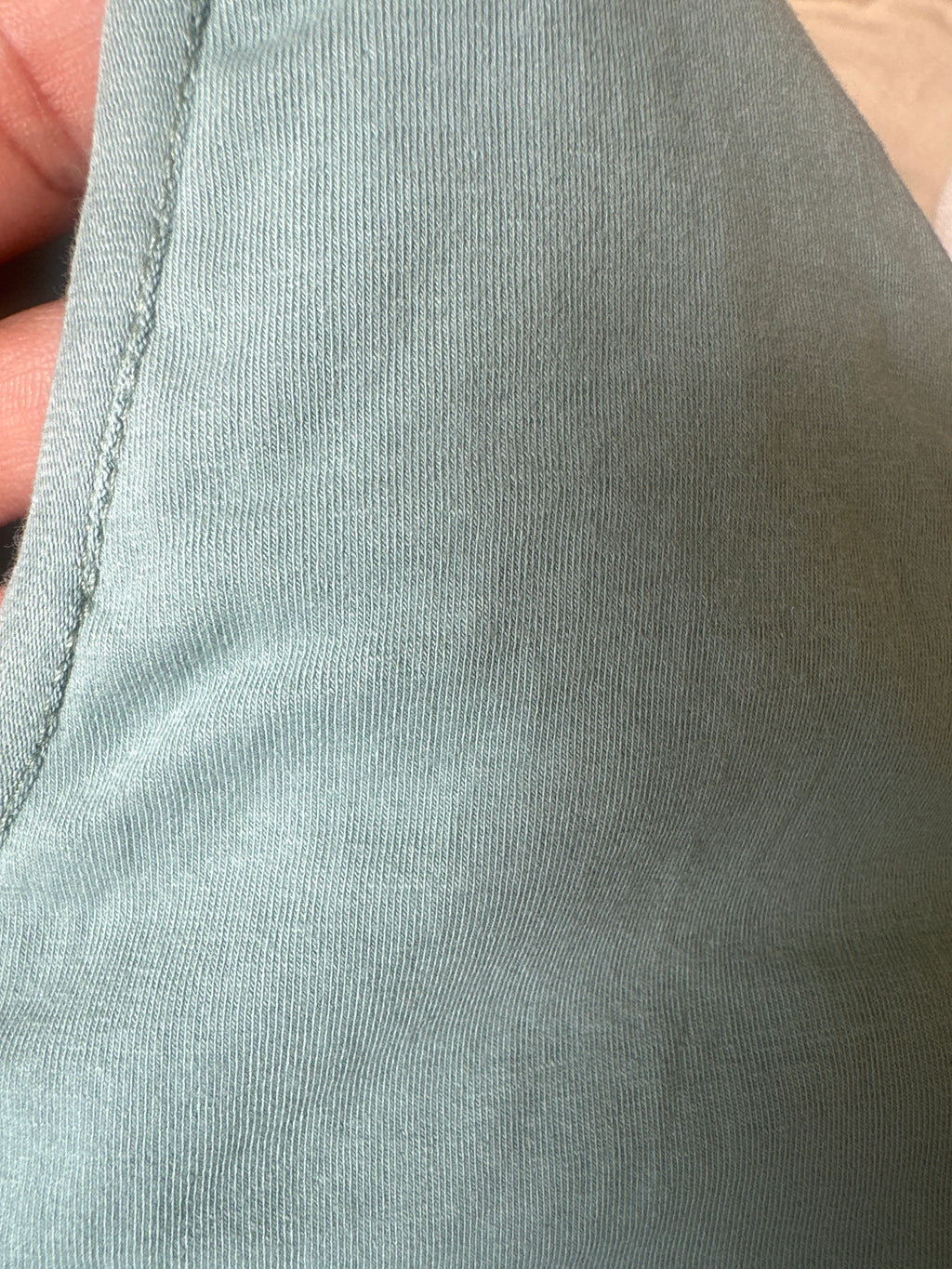 T-SHIRT VERT TAILLE L - 3