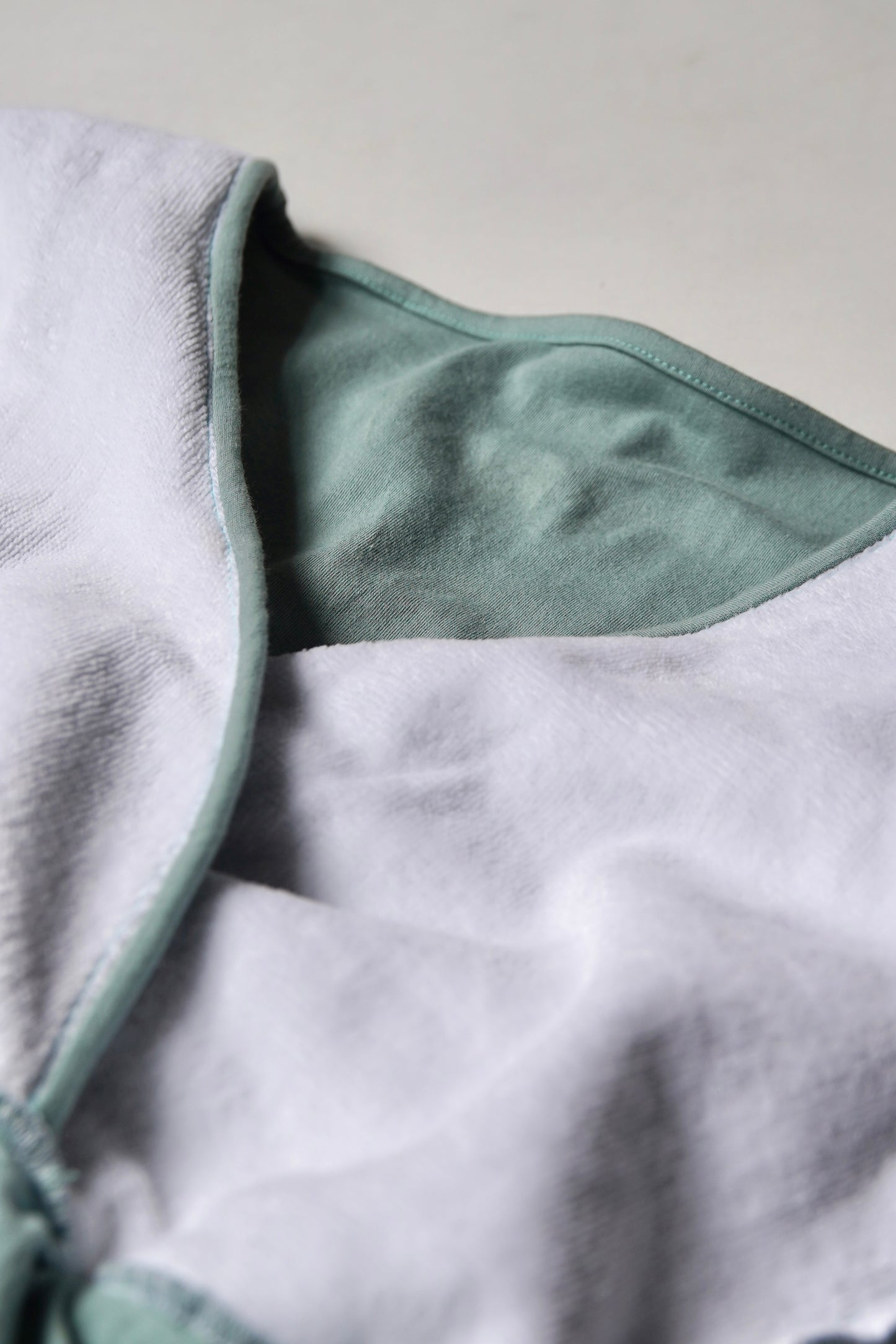 T-shirt d'allaitement absorbant et anti-fuite Noalee - Vert d'eau